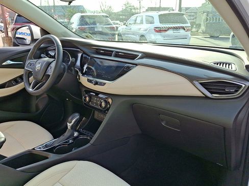 Used 2023 Buick Encore GX Preferred w/ Cold Weather Comfort Package image 27