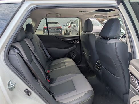 Used 2021 Subaru Outback Onyx Edition XT image 12