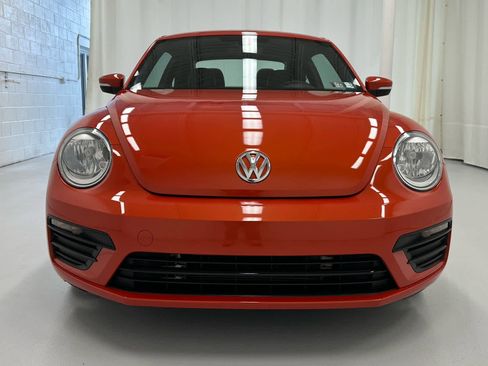 Used 2018 Volkswagen Beetle 2.0T S FWD image 5