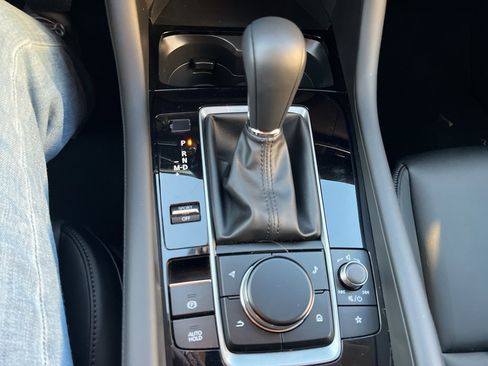 Certified 2025 MAZDA MAZDA3 s image 16