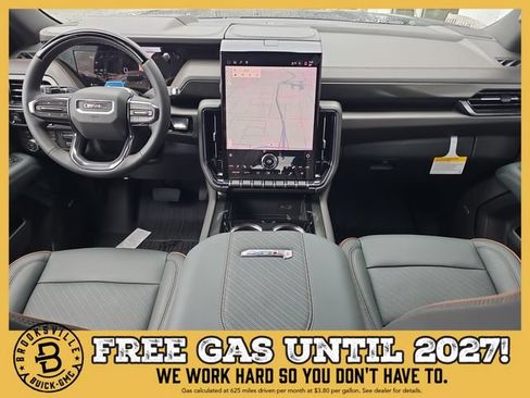 New 2026 GMC Yukon AT4 w/ AT4 Premium Plus Package AWD/4WD image 11