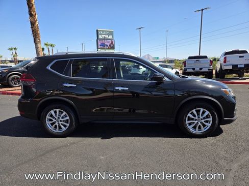 Used 2020 Nissan Rogue SV FWD image 7