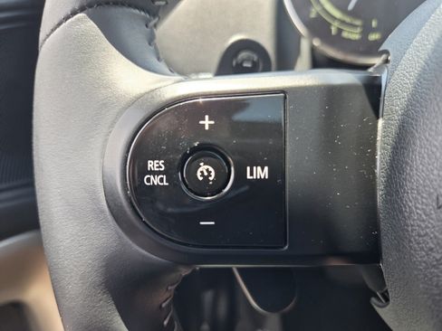 Used 2024 MINI Cooper Countryman S w/ Premium Package FWD image 30