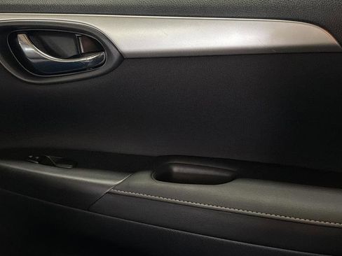 Used 2019 Nissan Sentra S w/ Appearance Package image 19