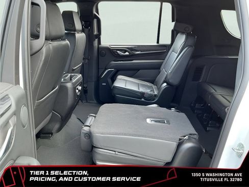 Used 2024 GMC Yukon XL Denali RWD image 22