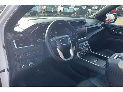 Used 2023 GMC Yukon Denali w/ Max Trailering Package AWD/4WD image 16