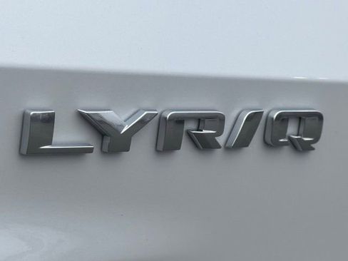 New 2025 Cadillac Lyriq Luxury image 8