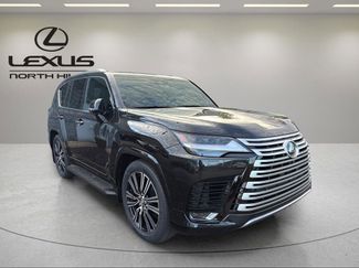 New 2025 Lexus LX 600 4WD w/ Luxury Package video 4