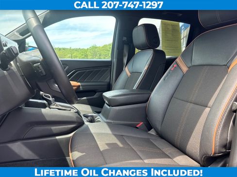 Used 2023 GMC Canyon AT4 AWD/4WD image 13