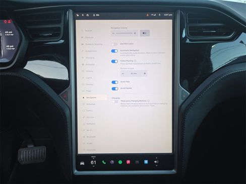 Used 2018 Tesla Model X 75D image 28