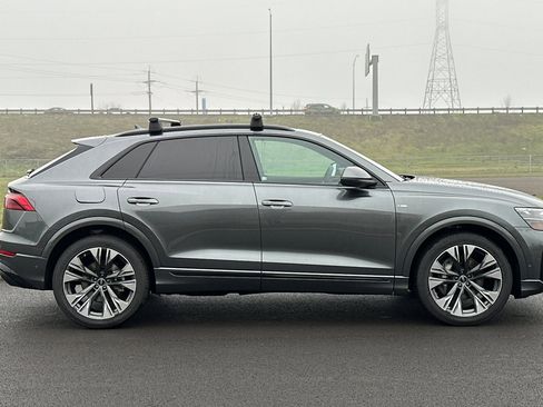 New 2026 Audi Q8 Premium Plus image 2