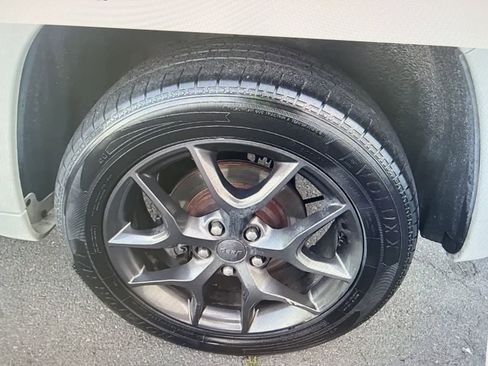 Used 2019 Jeep Grand Cherokee Limited X image 5