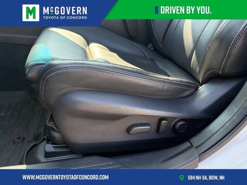 Used 2022 Subaru Outback Limited XT w/ Tech Package 2 AWD/4WD image 9
