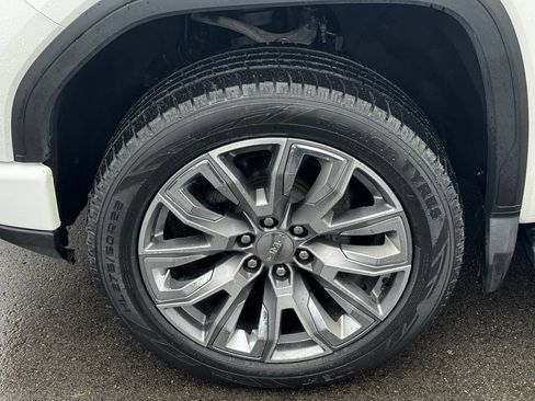 Used 2024 GMC Sierra 1500 Denali w/ Denali Reserve Package AWD/4WD image 45