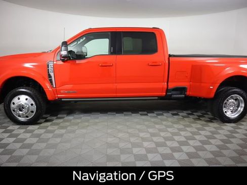 Certified 2026 Ford F450 Lariat w/ Lariat Ultimate Package AWD/4WD image 7