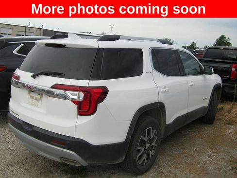 Used 2022 GMC Acadia SLE w/ Driver Convenience Package FWD image 5