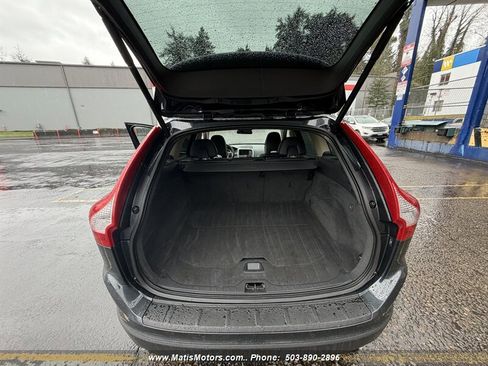 Used 2013 Volvo XC60 T6 image 15