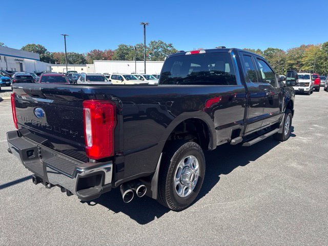Certified 2025 Ford F250 XLT AWD/4WD image 5