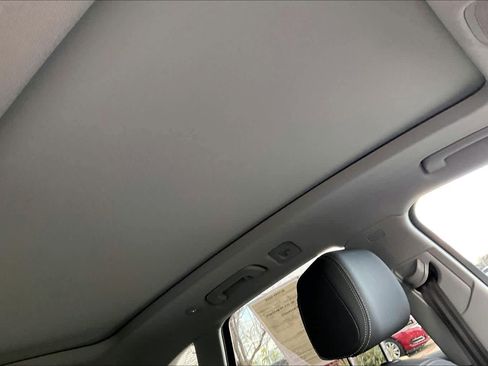 Used 2022 Audi Q5 2.0T Premium w/ Convenience Package image 13