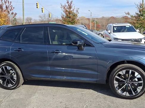 New 2026 Volvo XC60 B5 Plus w/ Protection Package Premier image 6