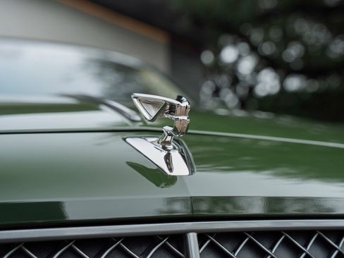 Certified 2024 Bentley Flying Spur W12 image 11