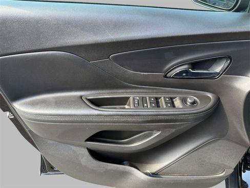 Used 2019 Buick Encore Essence w/ Experience Buick Package image 19