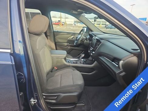 Used 2023 Chevrolet Traverse LT image 14