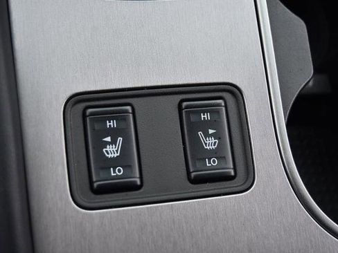 Certified 2024 Nissan Murano SV image 18