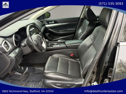 Used 2021 Nissan Maxima 3.5 SV w/ Floor Mat Group FWD image 16