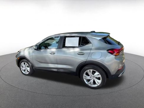 Used 2025 Buick Encore GX Preferred FWD image 10