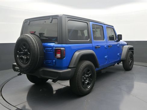 Used 2026 Jeep Wrangler Unlimited Sport AWD/4WD image 7