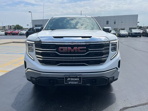 Used 2026 GMC Sierra 1500 SLT AWD/4WD image 5