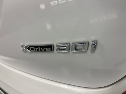 Used 2018 BMW X3 xDrive30i w/ Premium Package AWD/4WD image 36