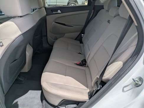 Used 2020 Hyundai Tucson SE FWD image 18