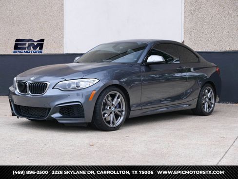 Used 2015 BMW M235i Coupe image 1
