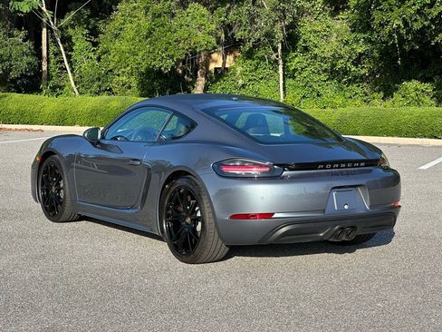 Used 2025 Porsche 718 Cayman RWD image 3
