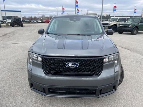 New 2026 Ford Maverick XLT w/ Black Appearance Package image 4