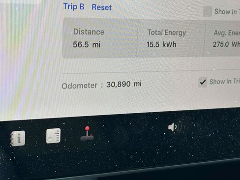 Used 2024 Tesla Model 3 Long Range RWD image 33