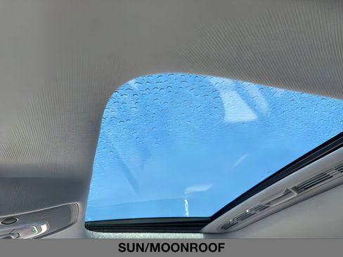 Used 2022 Audi A4 2.0T Premium w/ Convenience Package image 29