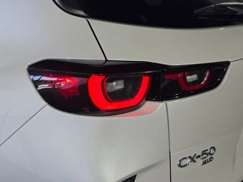 Used 2023 MAZDA CX-50 AWD 2.5 S w/ Premium Plus Pkg image 10