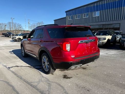 Used 2023 Ford Explorer XLT w/ Equipment Group 202A image 26