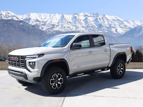 New 2026 GMC Canyon AT4X AWD/4WD image 2