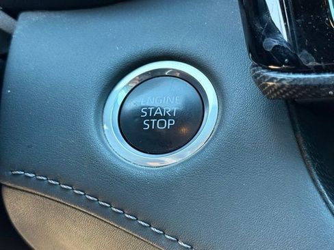 Used 2024 Toyota Highlander XSE image 23