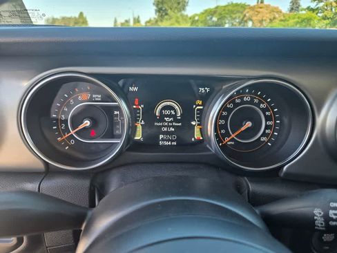 Used 2021 Jeep Wrangler Unlimited Sport AWD/4WD image 16