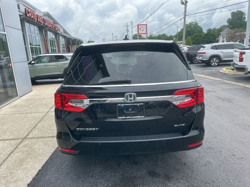 Used 2019 Honda Odyssey Elite image 4
