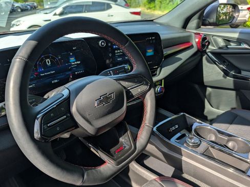Used 2026 Chevrolet Equinox RS w/ Convenience Package III AWD/4WD image 27