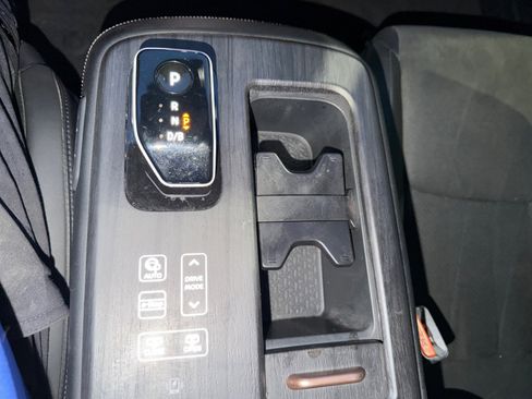 Used 2023 Nissan Ariya FWD image 24