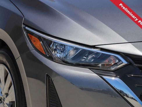 Used 2025 Nissan Sentra S FWD image 4