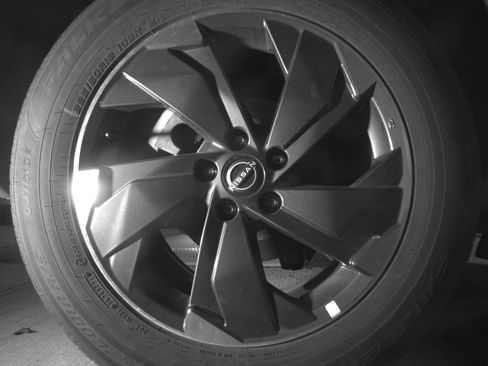 Used 2025 Nissan Rogue SV FWD image 15