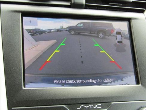 Used 2020 Ford Fusion SE AWD/4WD image 25